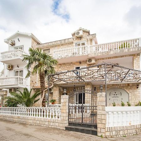 Apartments & Rooms Nikolic Budva Ngoại thất bức ảnh