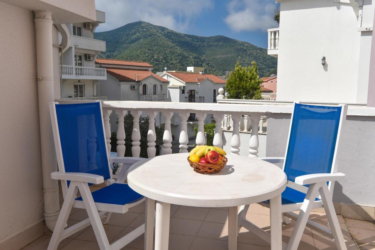 Apartments & Rooms Nikolic Budva Ngoại thất bức ảnh
