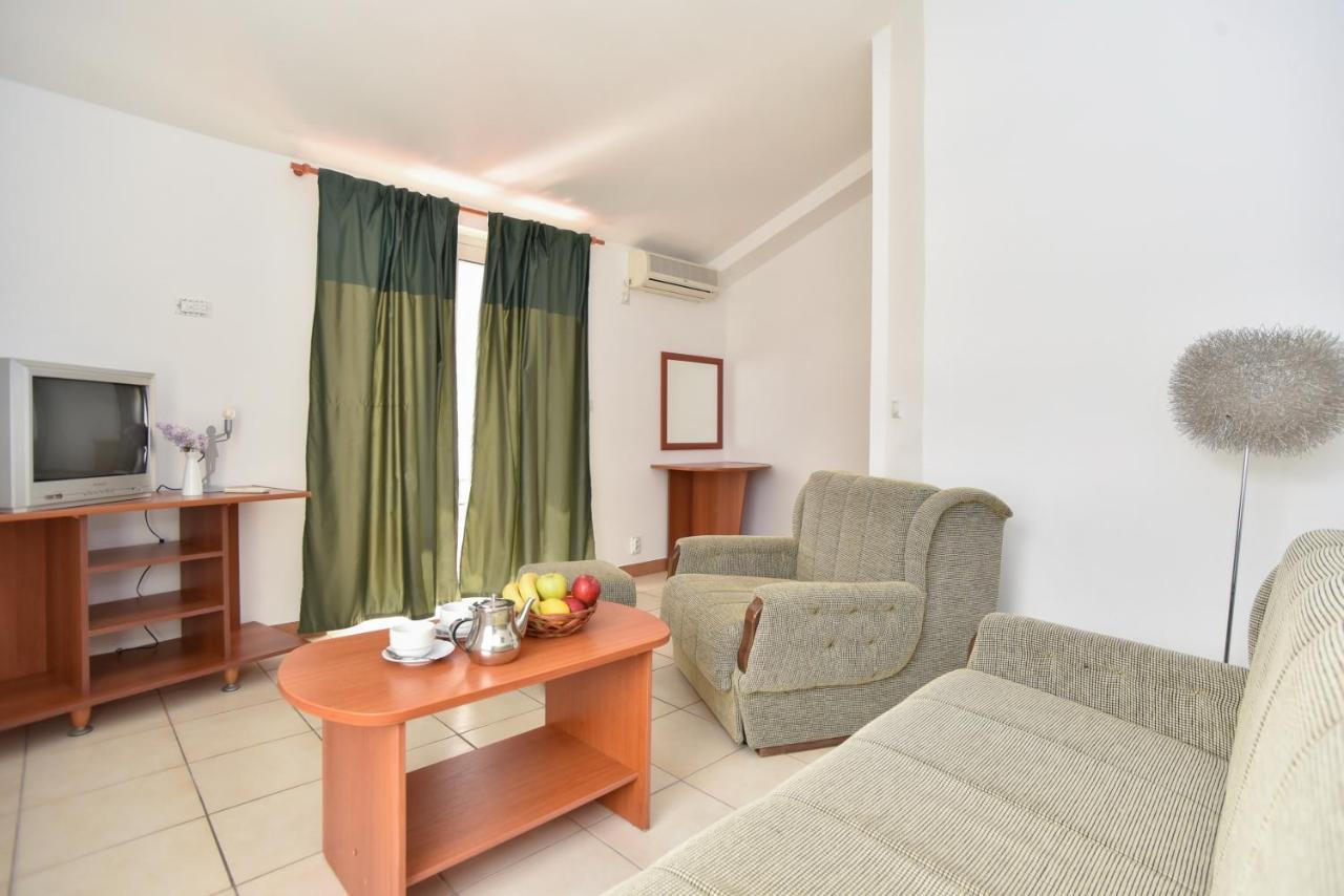Apartments & Rooms Nikolic Budva Ngoại thất bức ảnh