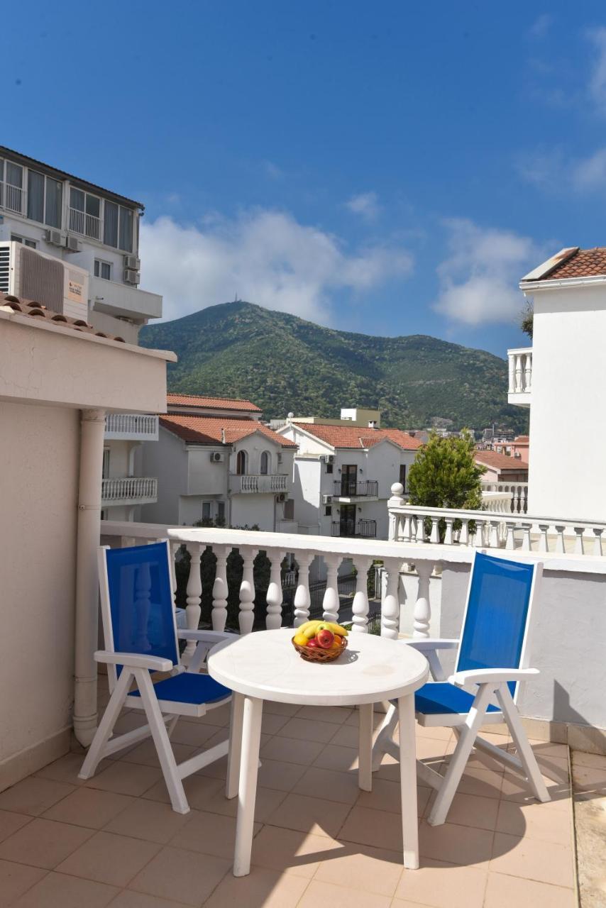 Apartments & Rooms Nikolic Budva Ngoại thất bức ảnh