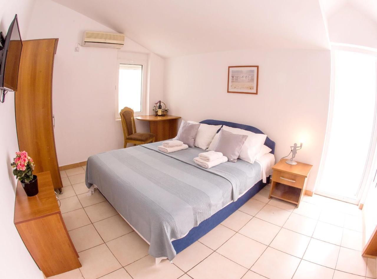 Apartments & Rooms Nikolic Budva Ngoại thất bức ảnh