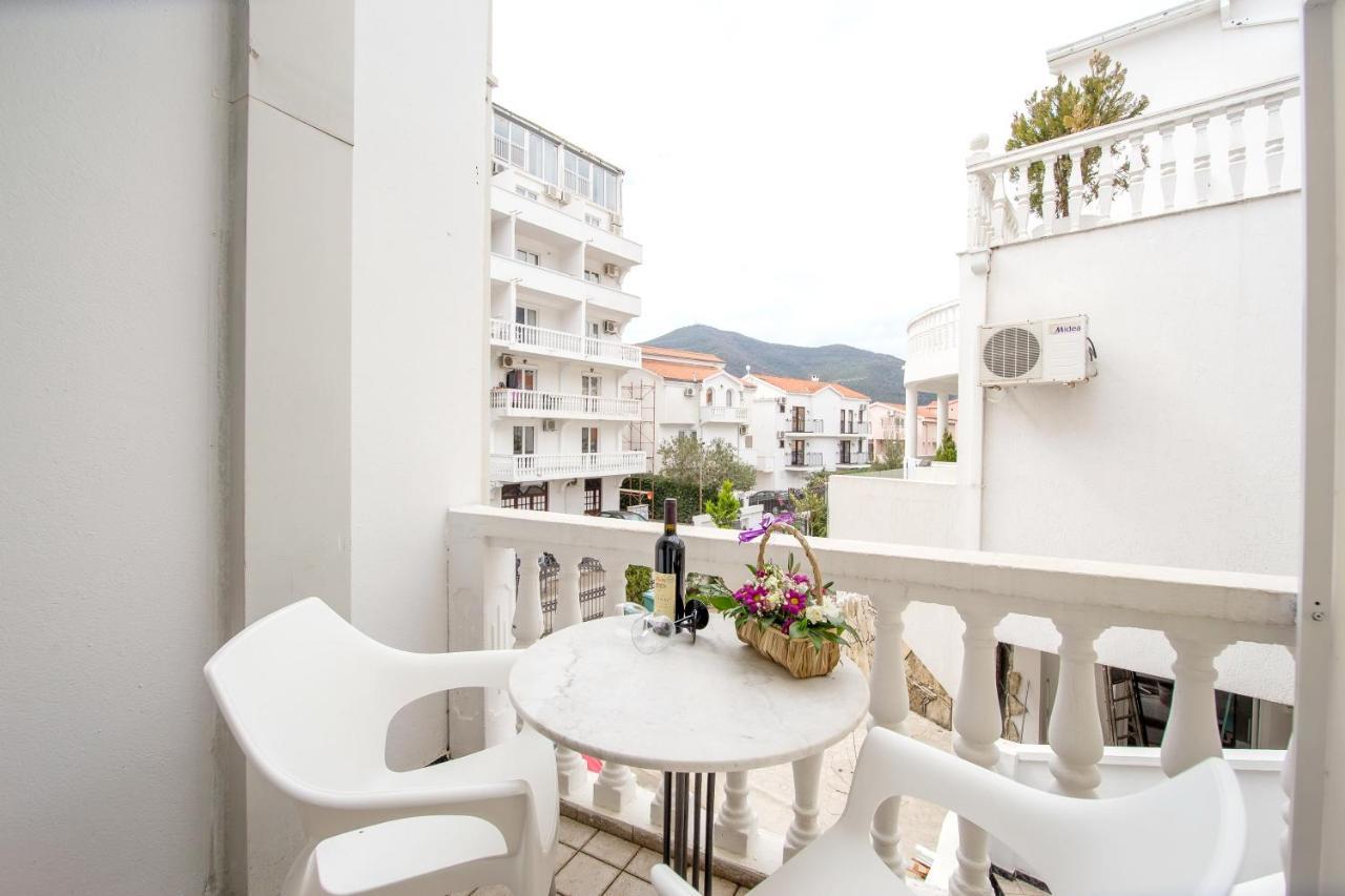 Apartments & Rooms Nikolic Budva Ngoại thất bức ảnh