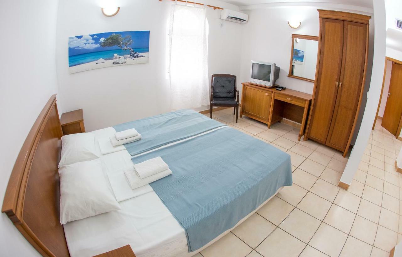 Apartments & Rooms Nikolic Budva Ngoại thất bức ảnh