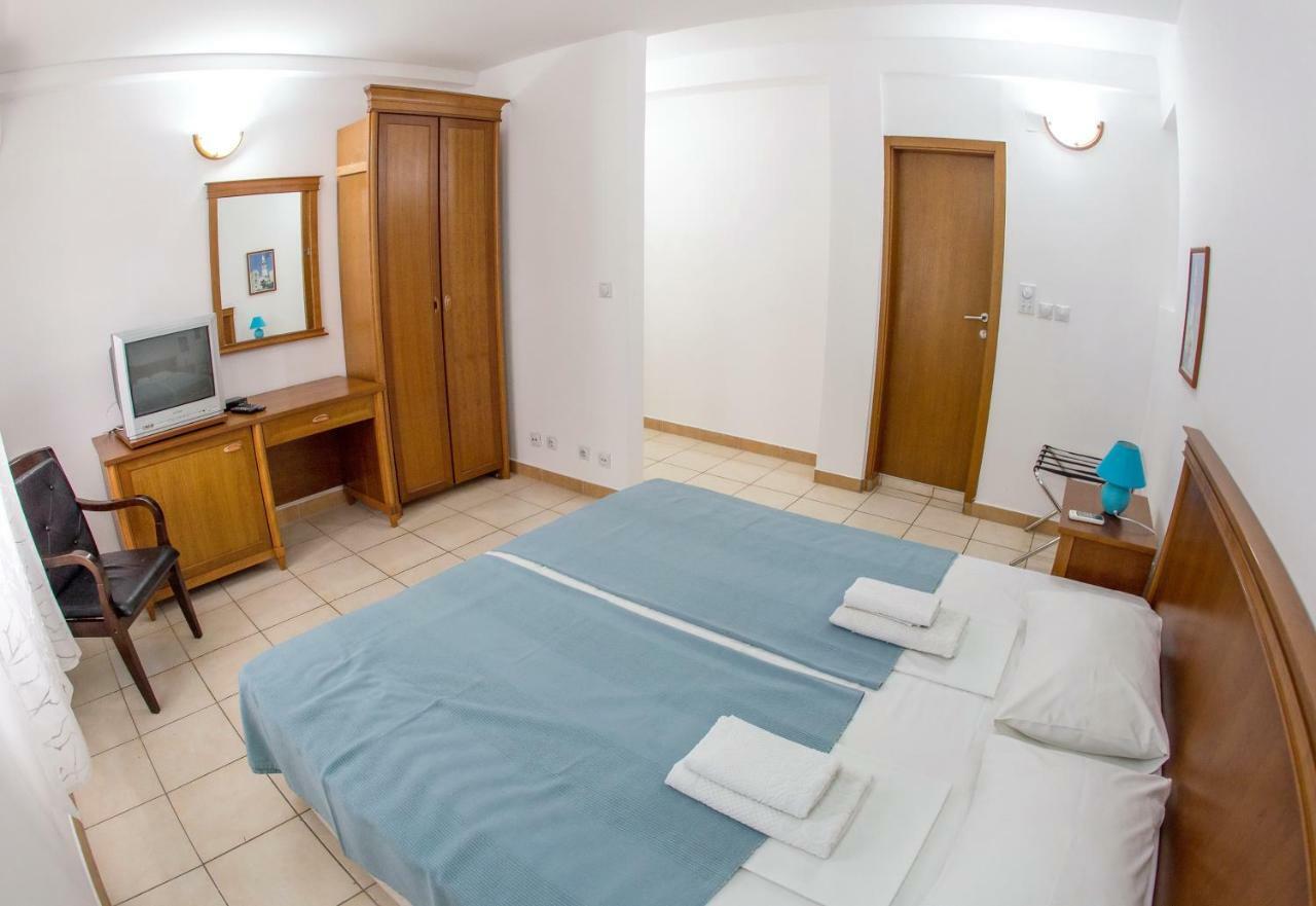 Apartments & Rooms Nikolic Budva Ngoại thất bức ảnh
