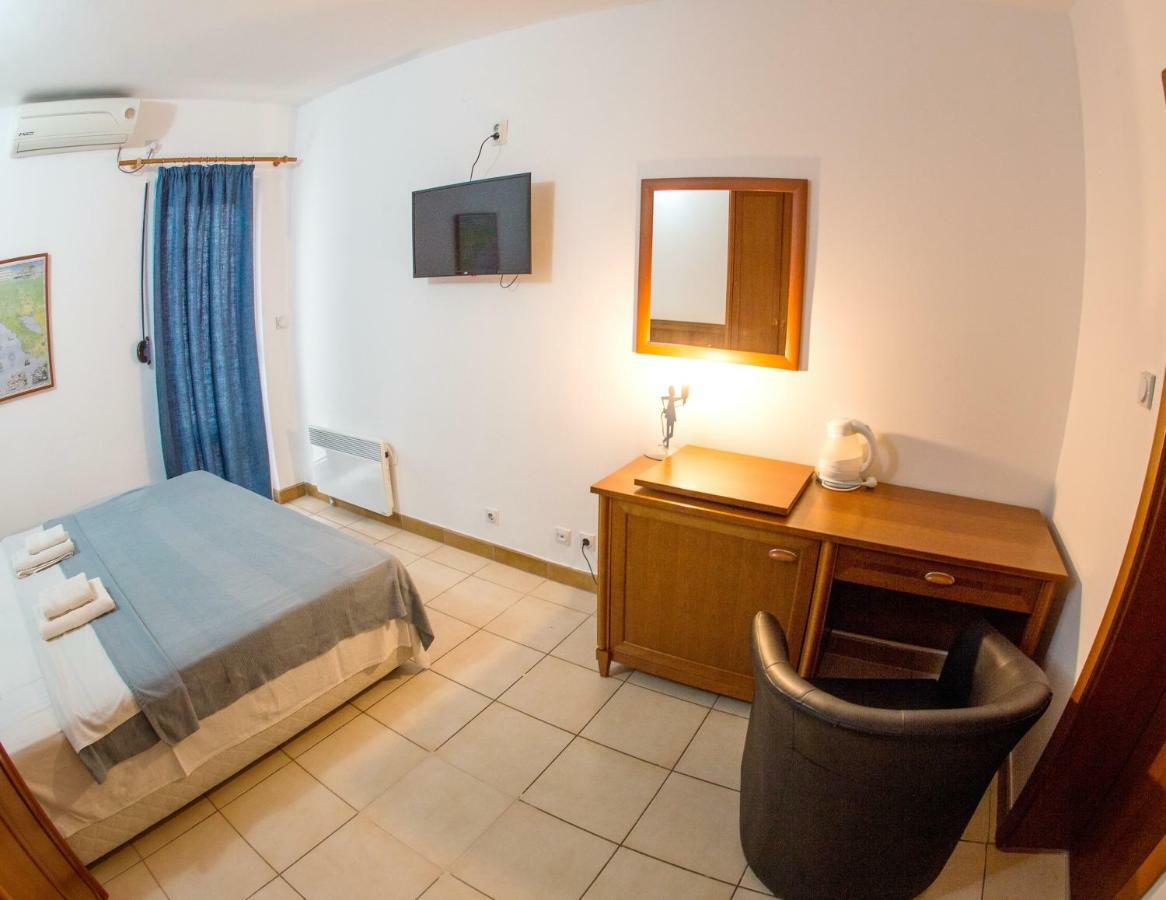 Apartments & Rooms Nikolic Budva Ngoại thất bức ảnh
